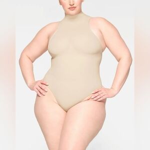 SKIMS Seamless Sculpt High Neck Thong Bodysuit Top Shapewear Sand 2XL NWOT